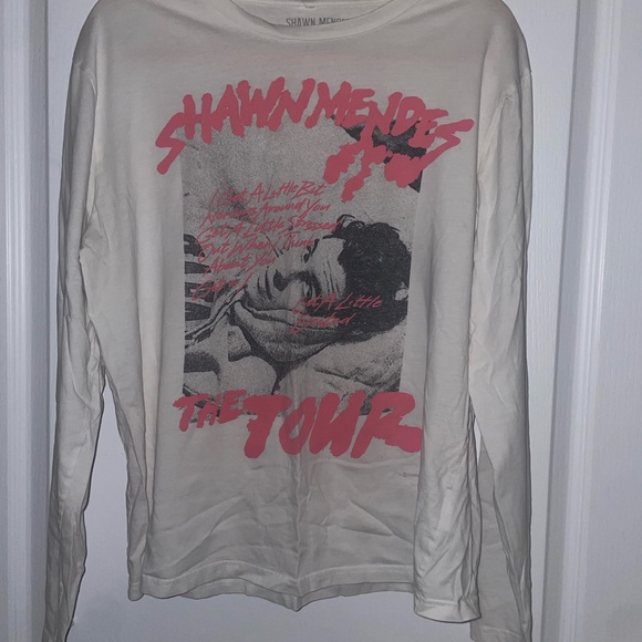 Shawn Mendes concert long sleeve - Picture 1 of 4